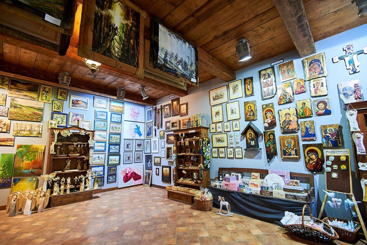Karczma Brzeziniak Bed and Breakfast Cisna Eksteriør billede